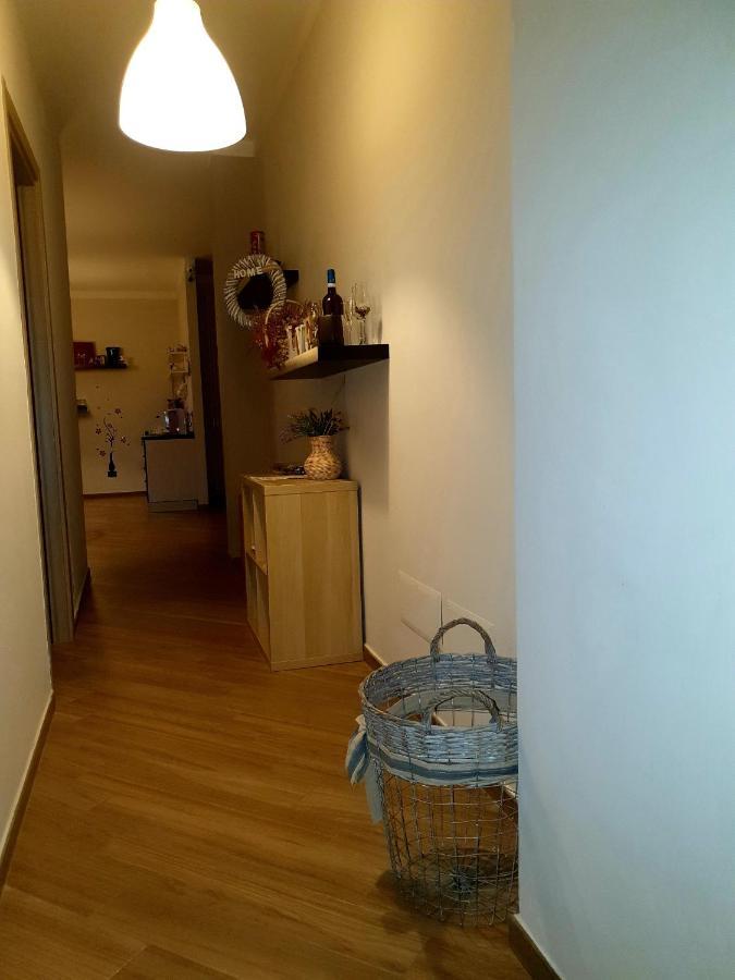 B&B Tre Passi Dalla Torre 몬테사르치오 외부 사진