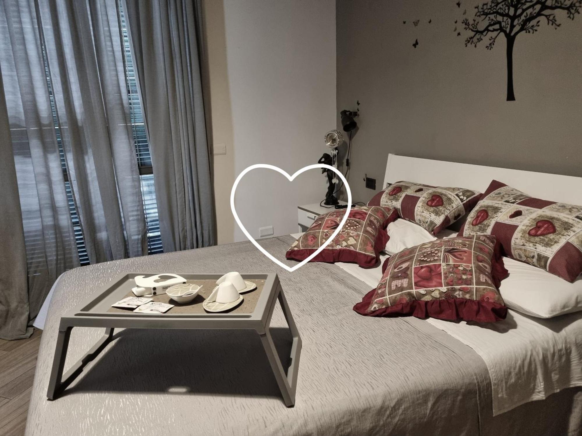 B&B Tre Passi Dalla Torre 몬테사르치오 객실 사진